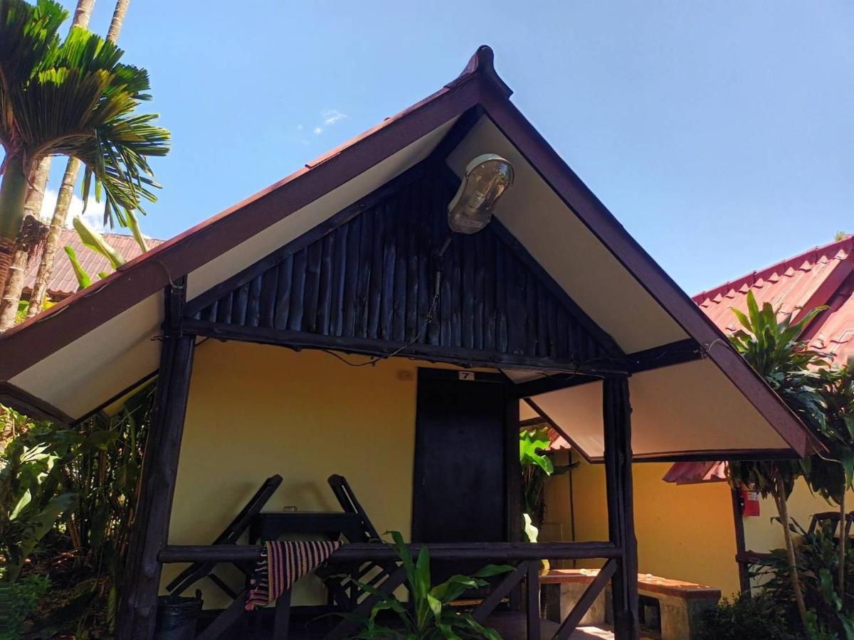 Ssp Bungalow Trat Exteriör bild