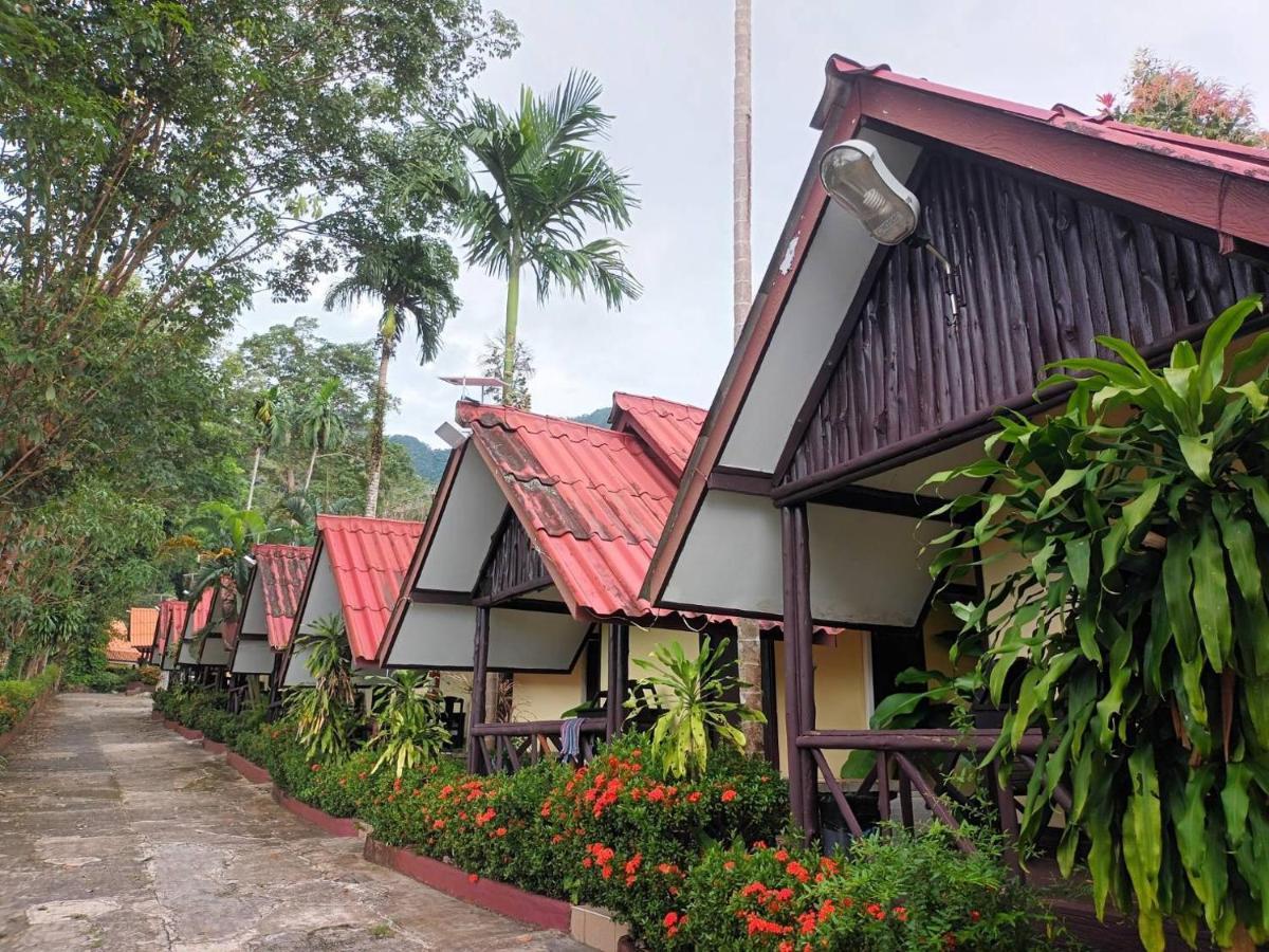 Ssp Bungalow Trat Exteriör bild